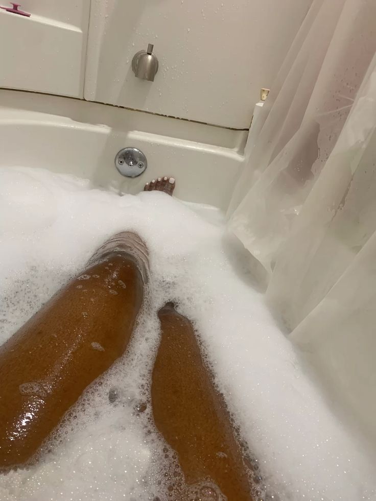 easy4zayn's tweet photo. Bless my cash app and I'll bless your eyes... payment first tho babies 💋 #bubblebath #forsell #paypig #ebony https://t.co/flwQUGkOre https://t.co/AutLZ1tFfZ