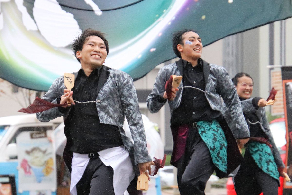 a8n080t's tweet photo. JAZZ×バレエ×コンテンポラリー×ハウスダンスを融合したチーム「Alive」@alive_yosakoiさん
#Alive
#alive_yosakoi
#雷都よさこいフェスティバル https://t.co/piSlemi9cM