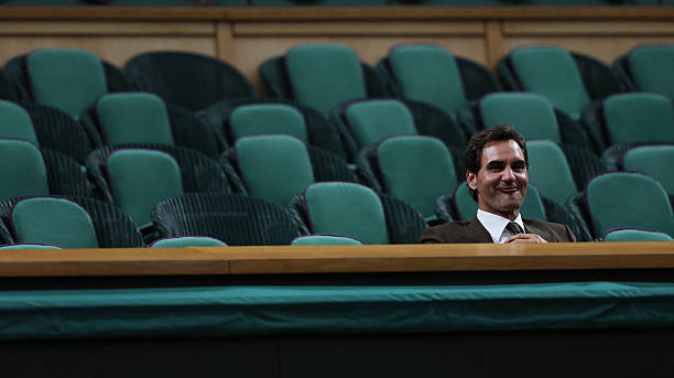 Leonard40959202's tweet photo. Roger Federer solo nel Royal Box #Wimbledon 
📸getty https://t.co/m55BpQcTpS
