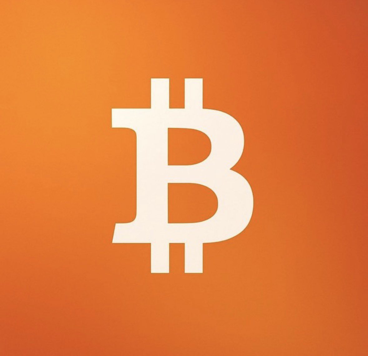 atsuki_08_20's tweet photo. Two people each put in $100k

One grabs $QQQ (NASDAQ 100)
The other grabs $BTC (Bitcoin)

Who hits a million first? 🚀 https://t.co/HomSrU3Cz0