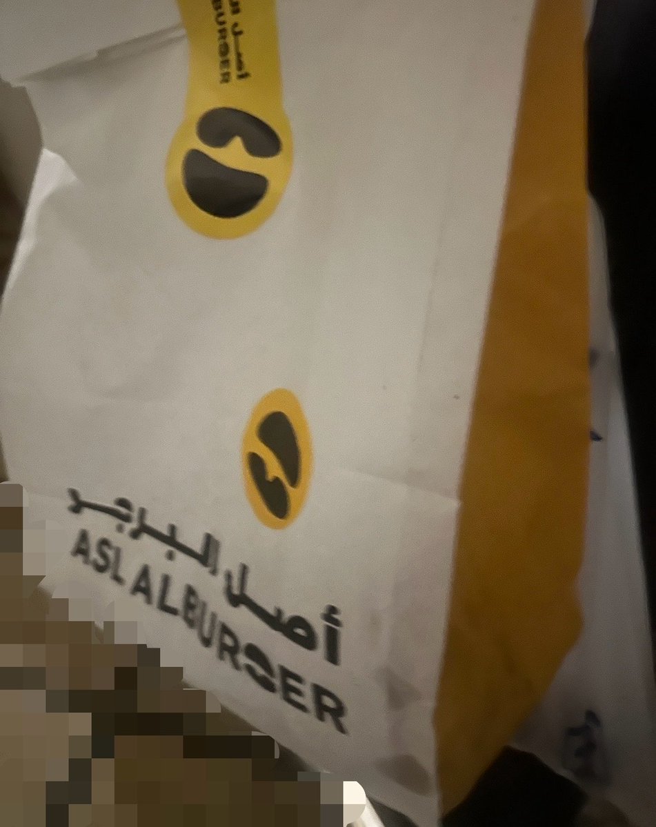 snrvd9's tweet photo. ايه والله انا 😔 https://t.co/rrS4fWuXiA