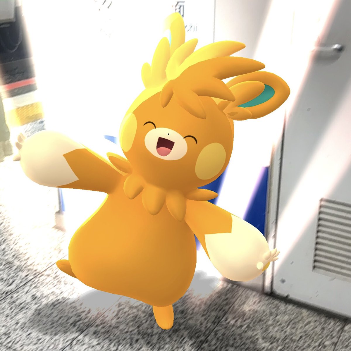 shochanorange's tweet photo. パモットの進化したのがパーモットだった！そして改めてポケモンGOの相棒を交替。おはようございます。 https://t.co/QbcjmpoEHq