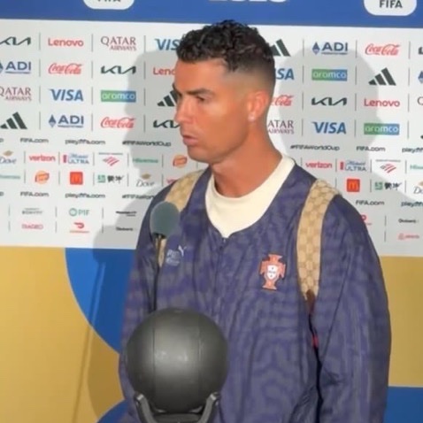 MadridXtra's tweet photo. 🚨 Cristiano Ronaldo: “My biggest title with Portugal is EURO 2016, and that trophy means the SAME to me as the World Cup.” https://t.co/6Askt7cQk1
