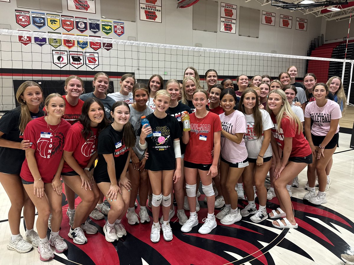 Linn-Mar Volleyball tweet media