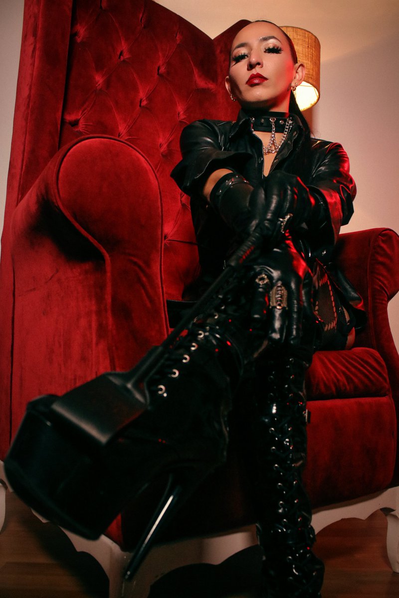 KinkLive's tweet photo. Control looks good on her. 🖤🔥

Kyliee Evanss... a reminder of who's really in charge
🔗 https://t.co/bgYmzkncqj https://t.co/2jY7L6oBTE