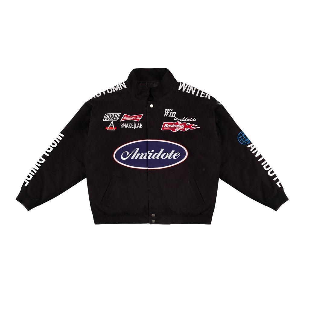 UnicunShop's tweet photo. Customize your look and stay warm with our Quilted Embroidered Jacket! Choose from various colors, add a detachable hood, or even a Pantone-matched print lining for a truly unique piece.  https://t.co/8LEkEmFMV1

#customjacket #personalizedstyle #winterfashion https://t.co/uRbz9Xtj57