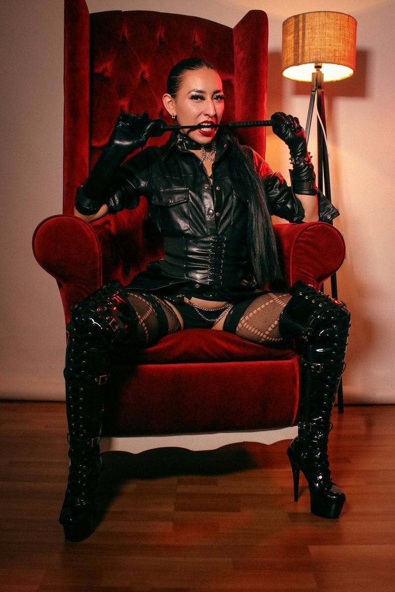 KinkLive's tweet photo. Control looks good on her. 🖤🔥

Kyliee Evanss... a reminder of who's really in charge
🔗 https://t.co/bgYmzkncqj https://t.co/2jY7L6oBTE