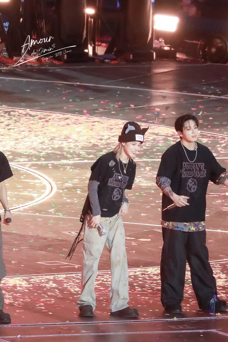 AmourdeJimin's tweet photo. [HQ] 260706 BTS WORLD TOUR ‘ARIRANG’ in London

#지민 #JIMIN #방탄소년단        #BTS     @BTS_twt https://t.co/DBXCQIQkzN