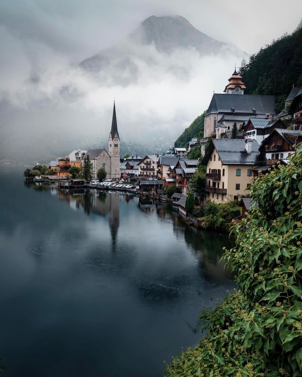 worldclick56's tweet photo. Hallstate, Austria 🇦🇹🍃 https://t.co/vCvxvtznur