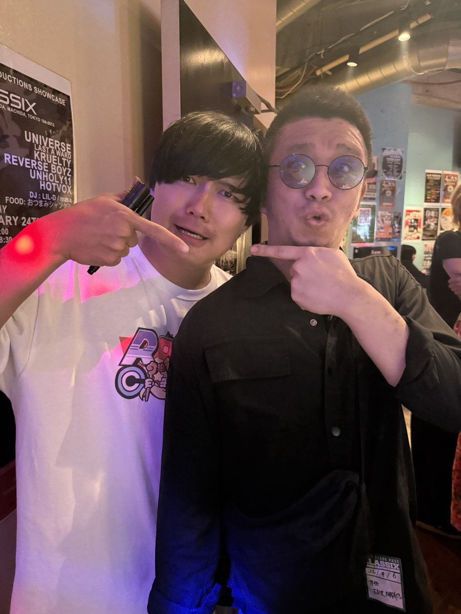 cha_n_ma's tweet photo. THE ERIC MARK'S と Ray の ベース https://t.co/k4osUFjDs2