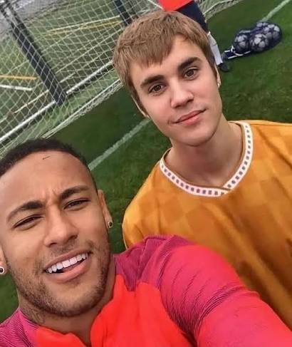AveryCesar2's tweet photo. A picture of two people that I like #tbt https://t.co/BokAKsDdJf