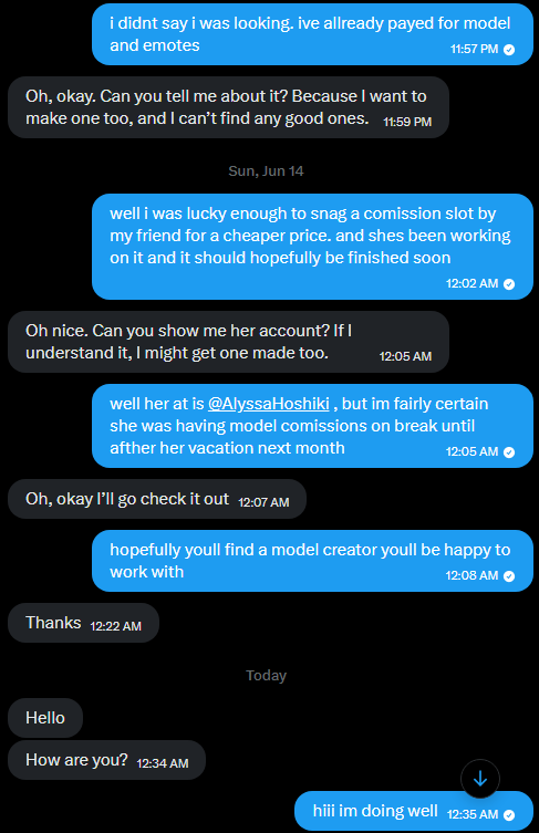 WaksVTuber's tweet photo. oh boy, havent done one of these one in a while. @LyraFrost_vt is another one of the fake Vtuber accounts that will ask you about what kind of Vtuber stuff so they can try and send you to their "artist" https://t.co/BRw9sWEIiy