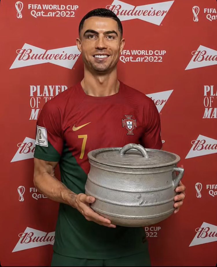 JOEDEN_'s tweet photo. I told bruh he has been eliminated in my sleep last night but he ignored and laughed at me… see him now. Anyways congrats on your Dadis3n 🍾🎉😌
#cr7 #christianoronaldo #trending https://t.co/dxlVkMVn8O