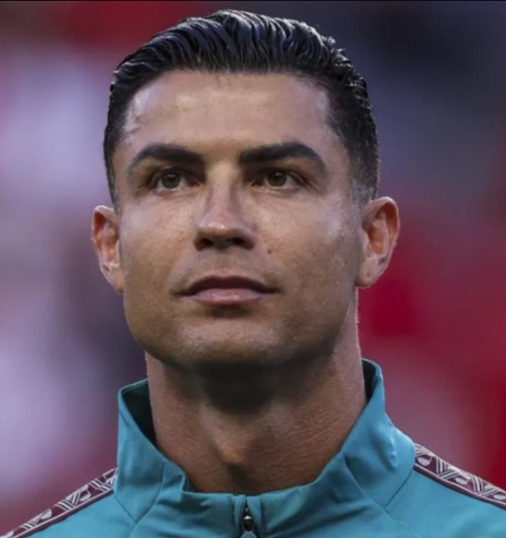 Blackops3377136's tweet photo. the team was bad, we thought they gonna be having the best generation out of all ronaldo 's world cup nt teams. but it turned out to be worse maybe the most.
and maybe the world cup dream is over,but the trophies still remains and im wont be surprised if he plays the 2030 wc. https://t.co/04UyquCDPx