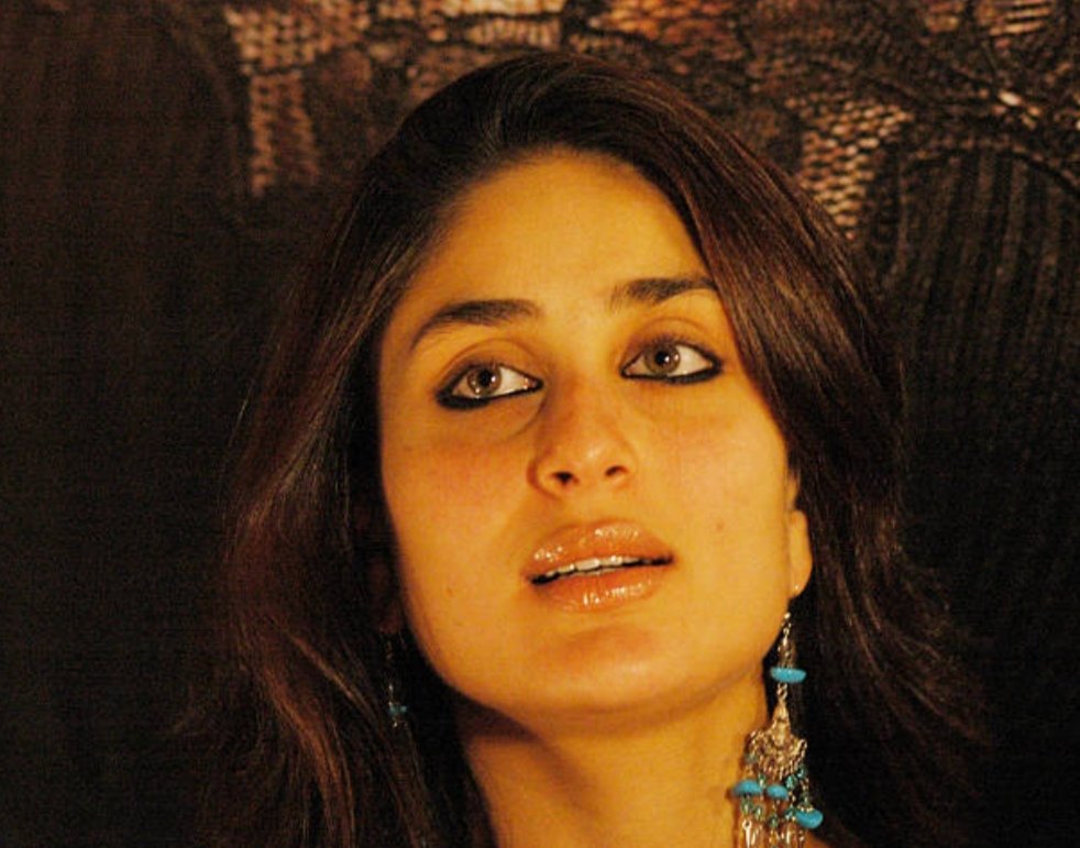xenaslover's tweet photo. kareena kapoor, 2005 https://t.co/xryh327p54
