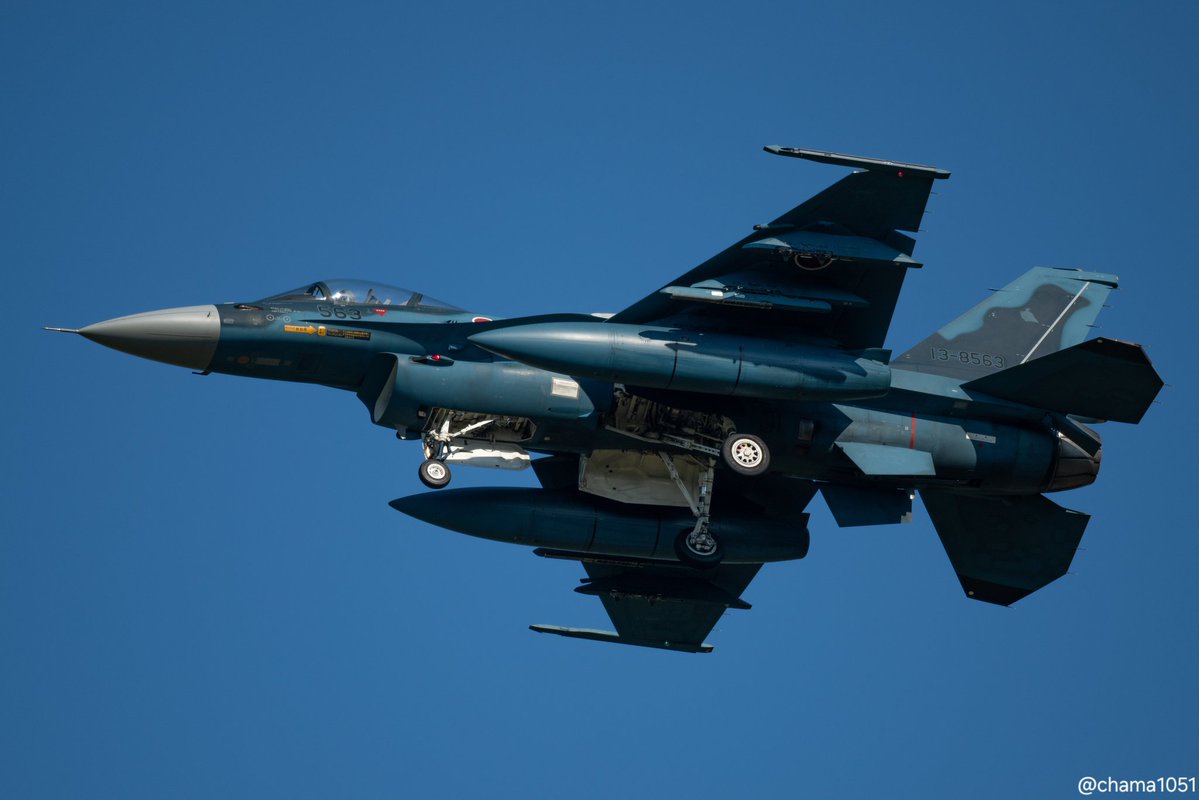 chama1051's tweet photo. #f2Tuesday 
#百里基地
#hyakuriairbase 
#第３飛行隊
#3SQ 
いつかの百里基地。 https://t.co/paXtUWbqX4