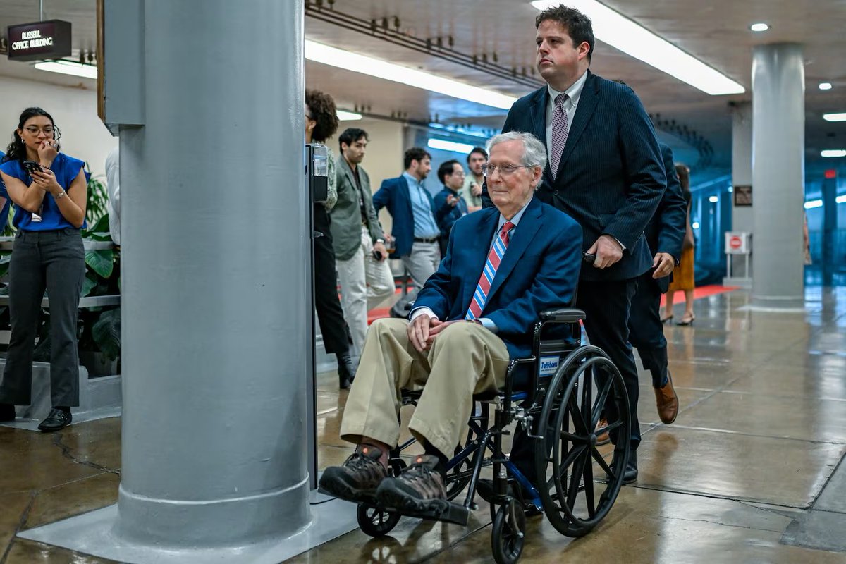 sentdefender's tweet photo. Independent journalist Desiree Townsend is reporting that 84-year-old Republican Sen. Mitch McConnell, who was mysteriously hospitalized last month after suffering an apparent episode of “cardiac arrest” and has not been publicly seen since at least June 14, is on life support and “brain dead,” though nothing has been officially confirmed by the family or office of the Kentucky Senator.