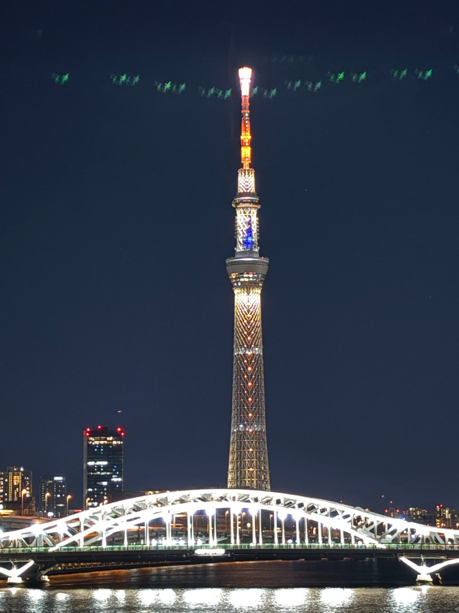 asakusa_navi's tweet photo. 🌟東京スカイツリー＆浅草情報🌟

おはようございます🙇‍♂️

浅草はモヤっと明るい薄曇り☁️

今朝も爽やか〜☺️

今日は7月7日

七夕ですね🎋🌌

今夜のライティングは『幟』✨

今日も一日よろしくお願いしますm(_ _)m

#浅草
#浅草天気
#スカイツリーライティング
#浅草なび

https://t.co/rSGwho6tRr https://t.co/rOaBJENZhC