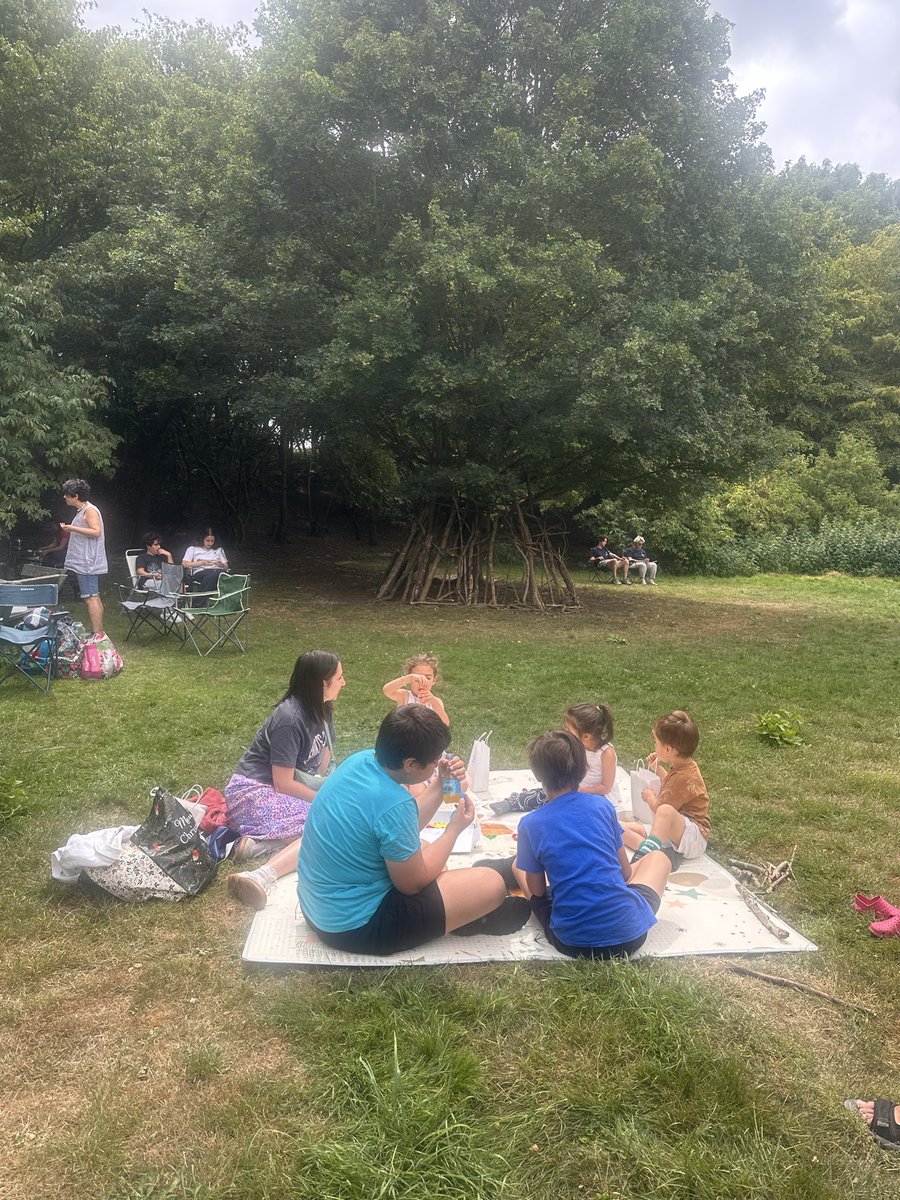 cmbrdg's tweet photo. Milton Country Park’ta her yıl düzenlediğimiz geleneksel piknikte üyelerimizin katılımıyla keyifli bir zaman geçirdik.
Organizede emeği geçen dostlara çok teşekkür ederiz!.

TKSC https://t.co/XEdse3idIH