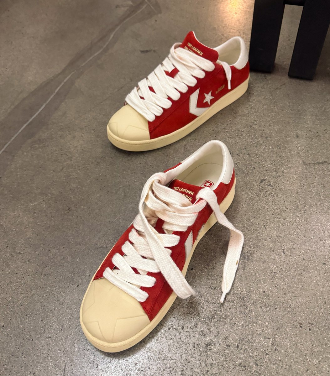 ModernNotoriety's tweet photo. le FLEUR* x Converse Pro Leather by Tyler, The Creator coming soon ⭐️👀 https://t.co/L09lwik1mL