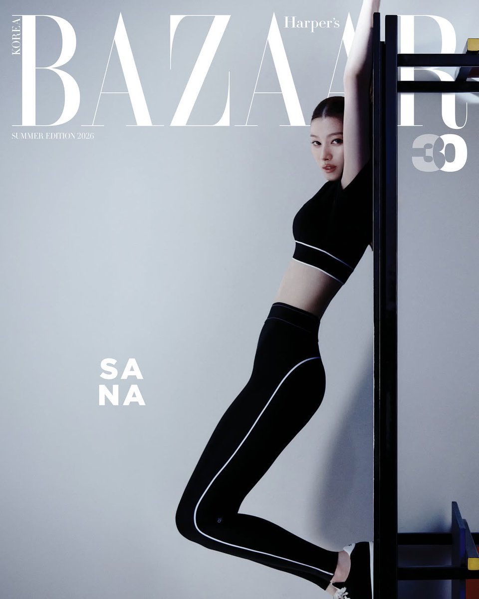 minatozakibysn's tweet photo. ━━━━ sana x harper’s bazaar korea 🖤 (•̀⤙•́) ⚡︎
serving pure summer edition 2026 energy. effortless, sharp, and totally unmatched. https://t.co/HI9tWEypGi