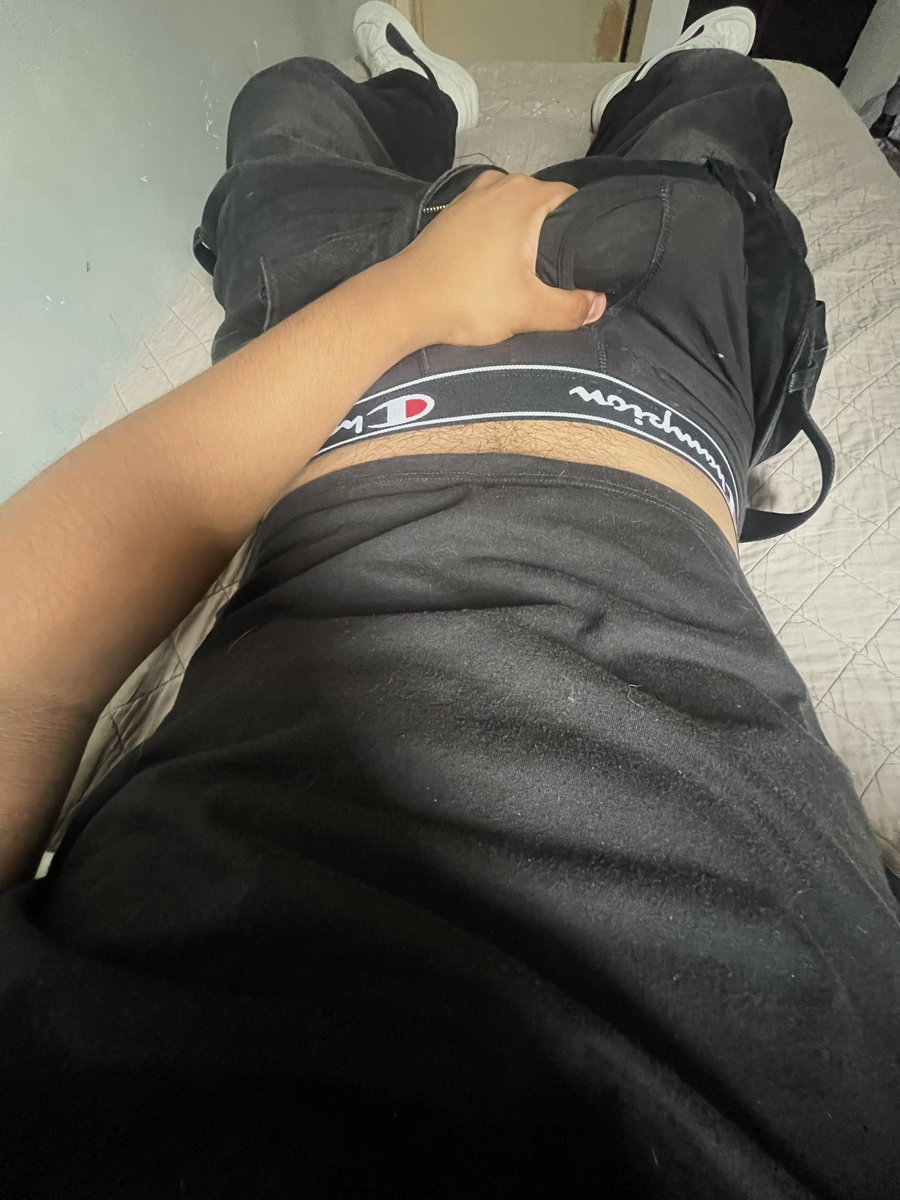 pukbi23's tweet photo. Que prefieres con o sin?👀
Manden chat para ser compas 

@ReGio_LanDiaM https://t.co/ShRf32VzVX