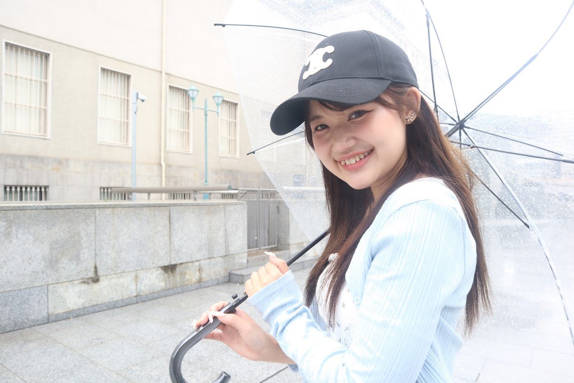asuka_080850's tweet photo. おはようございます☀️

雨の日でもめちゃくちゃ楽しい😆☔️

7月もよろしくお願いします😊 https://t.co/O8lBdT9vYb