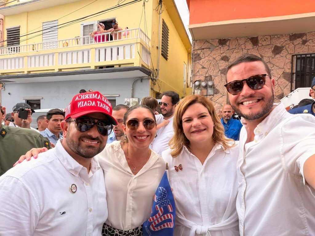 JGO_2024's tweet photo. En la celebración de los 250 años de nuestra nación, compartimos con Noel Matta, presidente del #PNP en Dorado.

Siempre es un gusto conversar sobre el presente y el futuro de la Ciudad Dorada. Seguimos organizándonos, fortaleciendo nuestra estructura y trabajando de la mano con nuestra gente, porque el camino hacia el triunfo del #PNP en el 2028 se construye día a día.