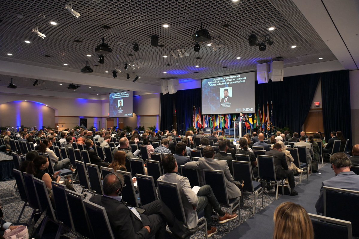 FundacionTAEDA's tweet photo. La Conferencia de Seguridad Hemisférica 2026 reunió en Miami a referentes internacionales para debatir los desafíos del escenario global. Repasá algunos de los momentos más destacados de la mano de @defrevista: https://t.co/xxKlmrUcTW https://t.co/5paERI1wtH