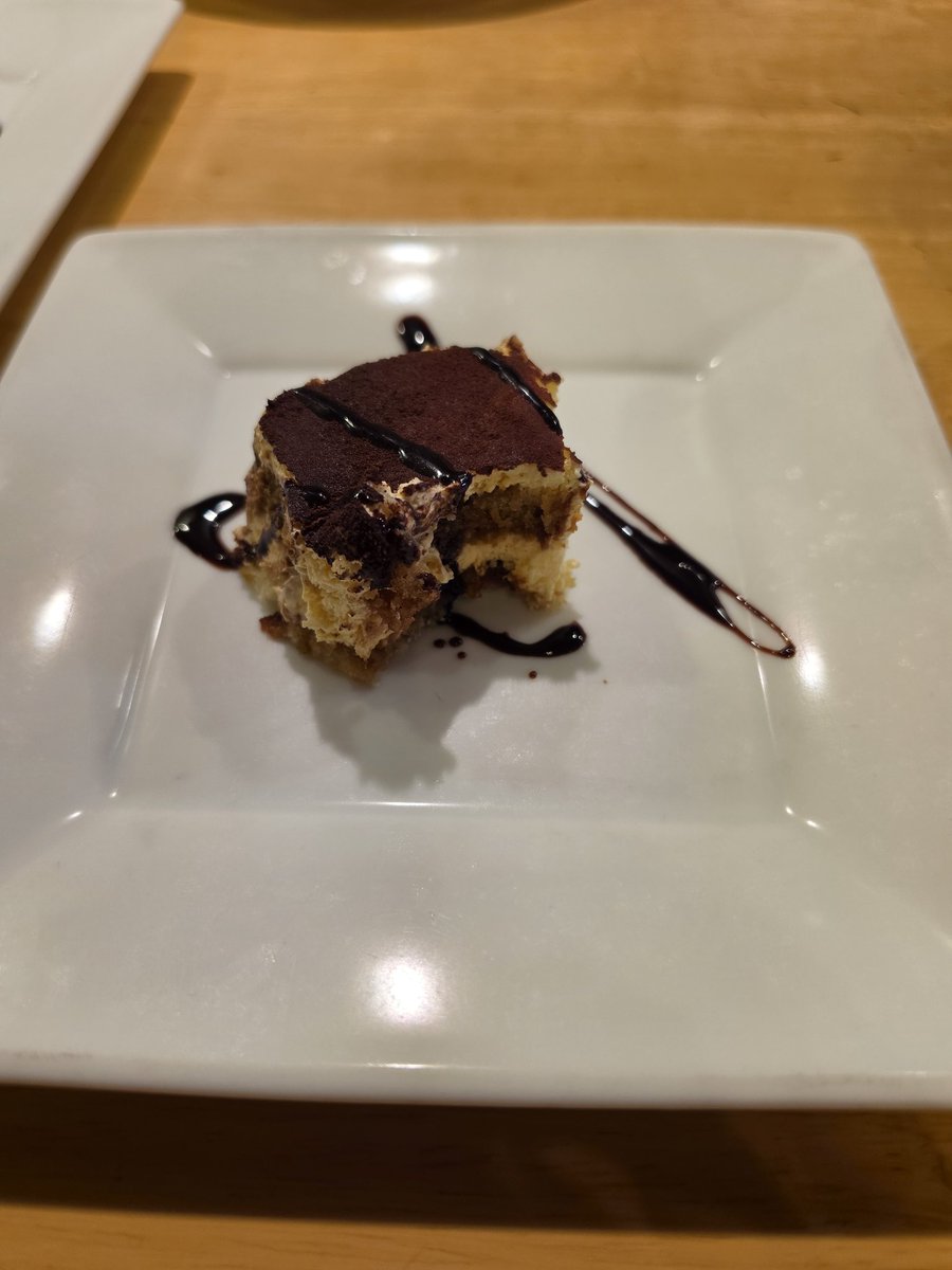 yukarinu2's tweet photo. おひるごはん。①7/2。タイ料理「Saphan•Thai」の
カオマンガイ。②チャイティープリン。③7/3。イタリアン「LA DIVENTARE」。
ポークグリルと野菜たっぷりのボロネーゼ　ショートパスタ。シーフードのフリッター。④ドルチェはティラミスチーズケーキ。#ランチ　#高松ランチ　#高松飲食店　#プリン https://t.co/QrC7sGGXsQ