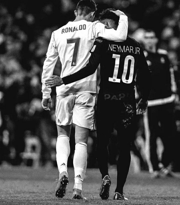 mayconnnr's tweet photo. Vocês foram os melhores que ja existiram, obrigado Neymar e Cristiano Ronaldo por brilhar no meio desse esporte e torná-lo gigante como sempre mereceu

Nem pense em ficar triste porque acabou, fique feliz por que aconteceu. https://t.co/kiu0TP6Hhe