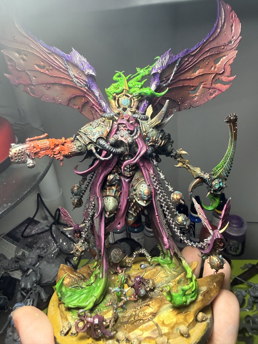 BossmanBohemond's tweet photo. Ok, what now, Iker? 

Can you buy a mortarion using subsidios del gobierno? https://t.co/hwUWvlQUzq