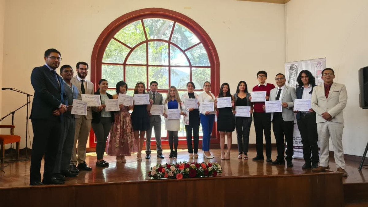 ElFaroEc's tweet photo. En #Quito 📍
El sábado 27 de junio de 2026 se realizó la clausura del Curso de Formación de Oradores, llevado a cabo en la Sala Jorge Icaza de la Casa de la Cultura Ecuatoriana “Benjamín Carrión”, Sede Nacional. 🎙📚
📸 Créditos: Scarlett Ver menos https://t.co/oso9WFBrgm