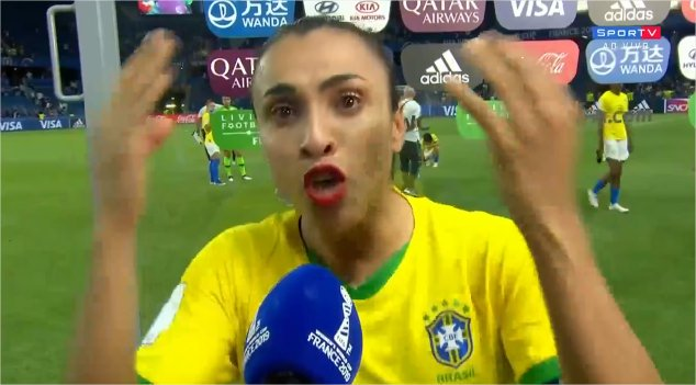 christyan_10318's tweet photo. Seja Puta e Viado de Twitter

> Não entende nada de futebol, mas comente só pra se enturmar
> Fale merda pra caralho
> Brasil eliminado, e você aproveita pra falar mal do Neymar só por ele não votar no seu ladrão de estimação
> Nome do Neymar fica em primeiro nos treeding topics
> Diga que a Seleção Feminina vai representar diferente dos machos escrotos da masculina
> Copa Feminina começa e ninguém dá mínima, principalmente as putas e os viados, que enalteciam a feminina só pra irritar fãs do Neymar
> Audiência baixa
> Seleção Feminina perde de forma vexatória e uma jogadora chora culpando a falta de apoio e machismo estrutural
> Ciclo se repete toda vez nessa merda