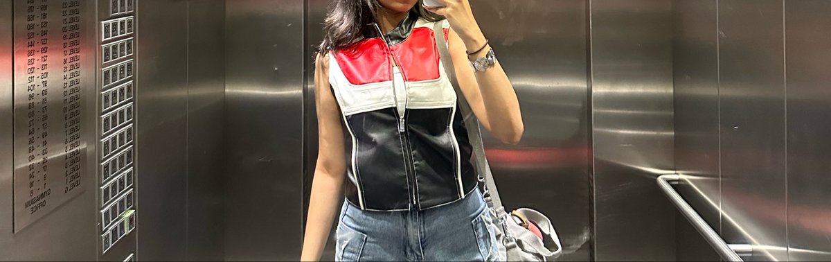 soobnmyg's tweet photo. ootd #day1 https://t.co/iUQEAT94eX