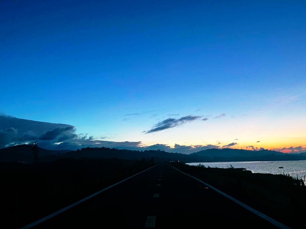 nueng000000's tweet photo. โสดดดดดดดดชื่น🌥️😍🚶🏻‍♂️#วิ่งยามเช้ามืด
เจอทักบ้างนะครับ 📍อ่างเก็บน้ำห้วยสะพาน
#ห้วยสะพาน #บึง #บ่อวิน #เครือสหพัฒน์ #ศรีราชา https://t.co/EYaH6tHBgy