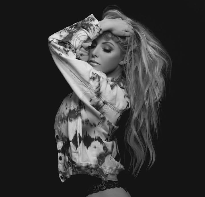 DollfaceDread's tweet photo. reminder: i am @ChiseledDime's one and only wife. don't like it? you can cry about it. 😘 https://t.co/2F5mtWFV7C
