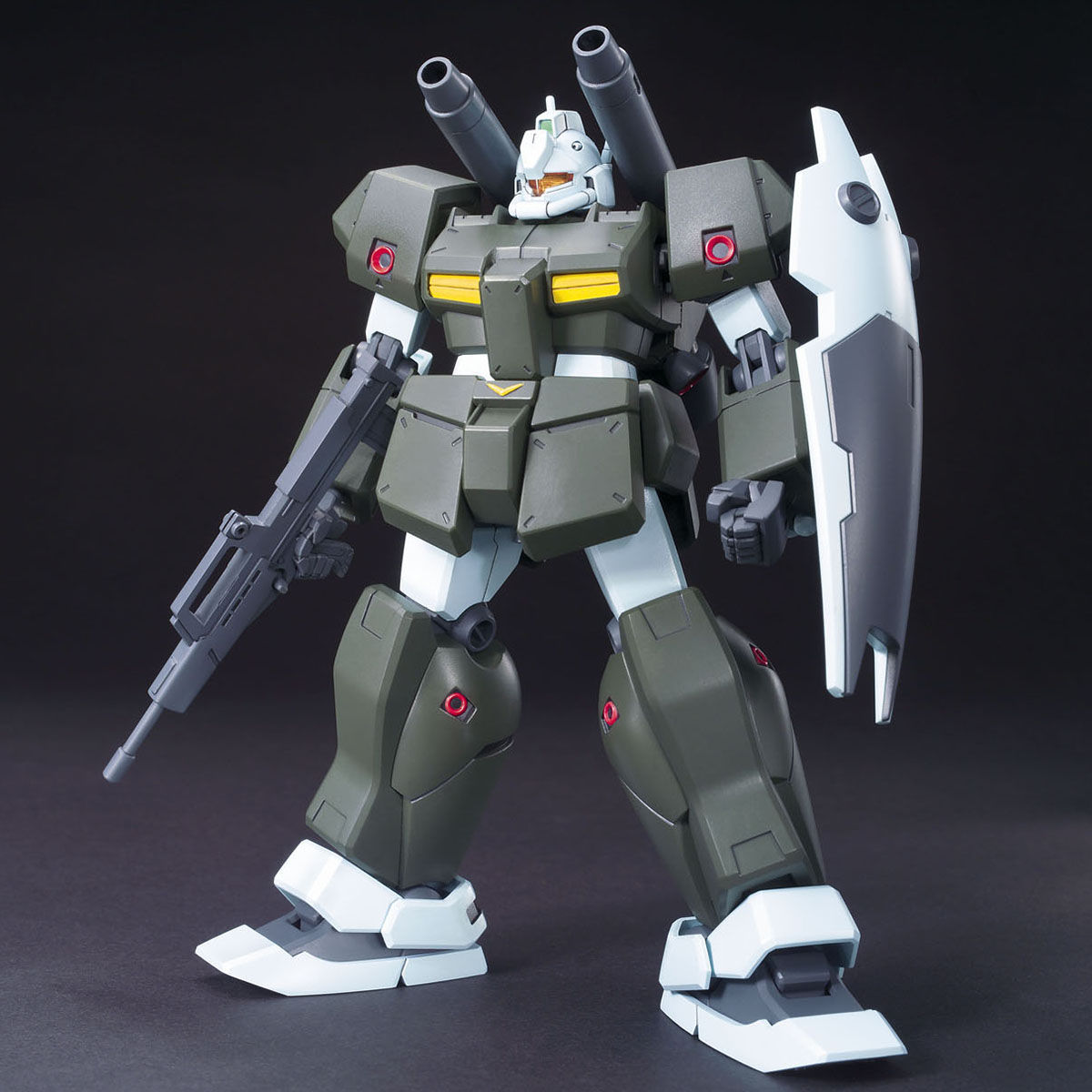 8101919abc's tweet photo. 機動戦士ガンダム0083
ガンダム試作1号機（チョバムアーマー装備）
チョバムアーマーを装備したGP01である
ボツ案頭部デザインにはマスクにスリッドが入っている
元々ジム・キャノンⅡがアレックスのチョバムアーマーをデフォルトで着込んだようなデザインなので良いバリエーションだと思いましたね… https://t.co/t7WeikrlRe