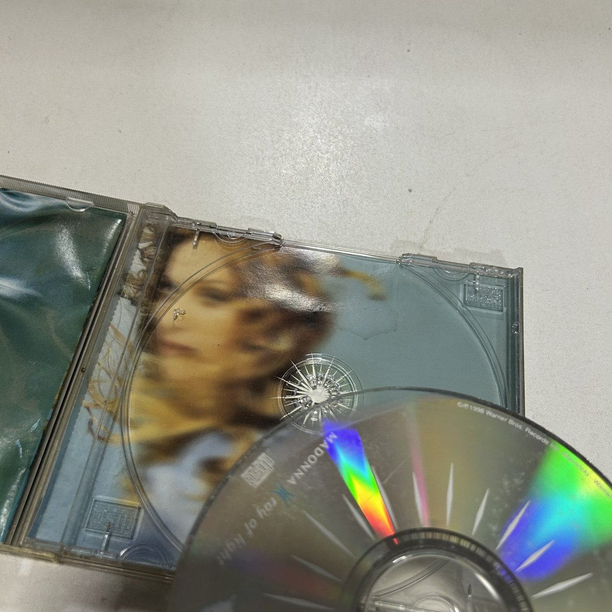warriorofflove's tweet photo. ray of light - madonna (cd) https://t.co/ihGARCskYc