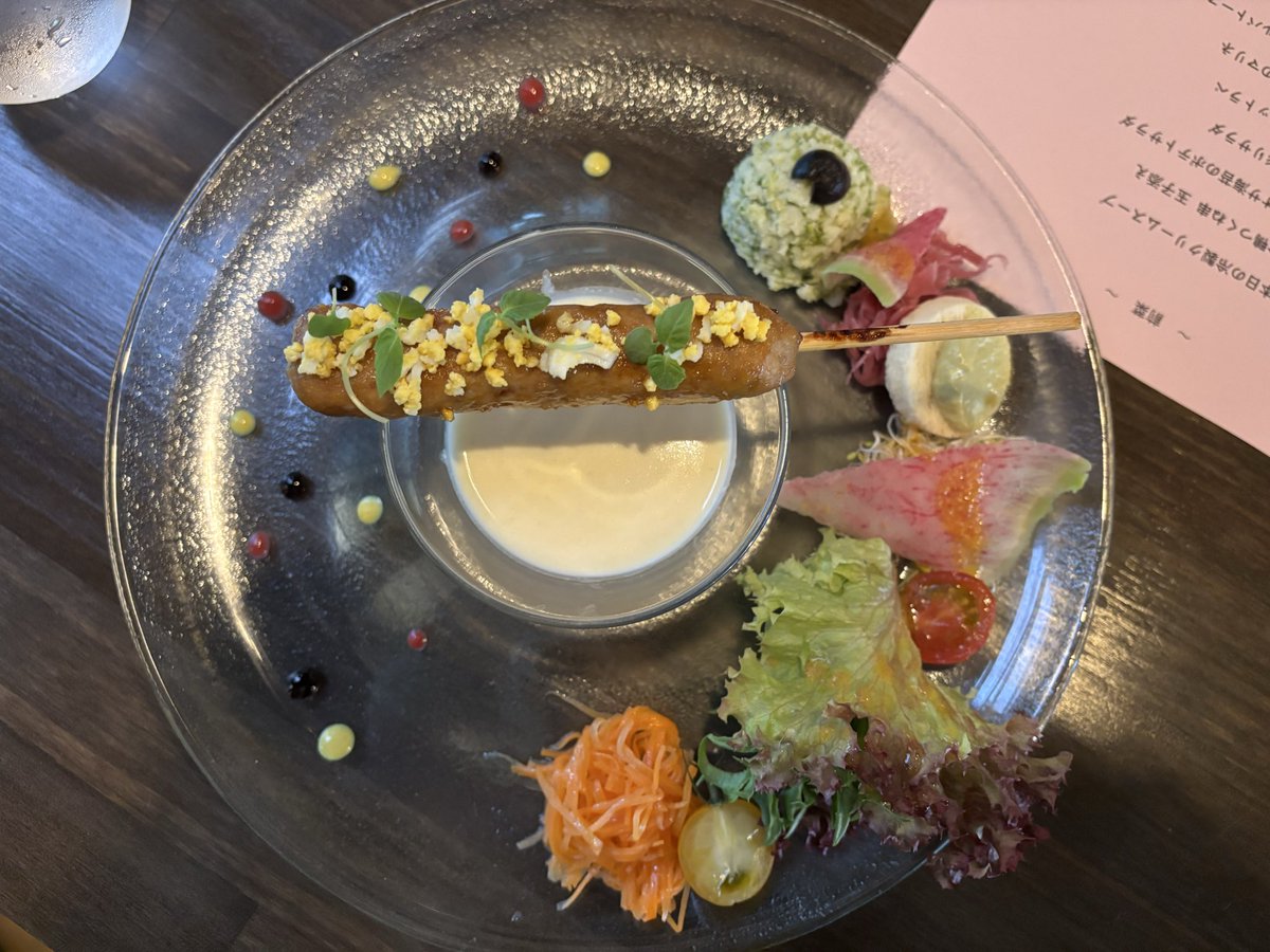 Lovery1001's tweet photo. 行きたかったお店DEランチ

🥗駄菓子屋をリノベーションしたあたたかくて優しい雰囲気
🥗可愛いくて美味しいランチ

支え合った仲間とのすてきな時間🍀

こういう時間を大切にしたい💖 https://t.co/WErvfpb0o7