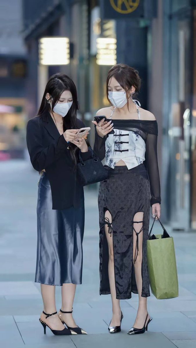 我是女秘书 tweet media