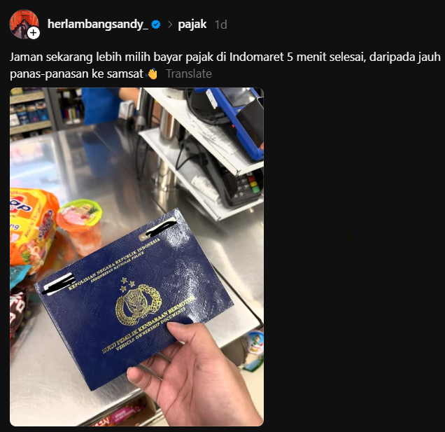 txtharihariWNI's tweet photo. Guys ada yang udah nyoba bayar pajak di indomaret gini?

Mending lewat aplikasi atau langsung ke samsat guys?

enakan mana? https://t.co/mHBd8GaGTM