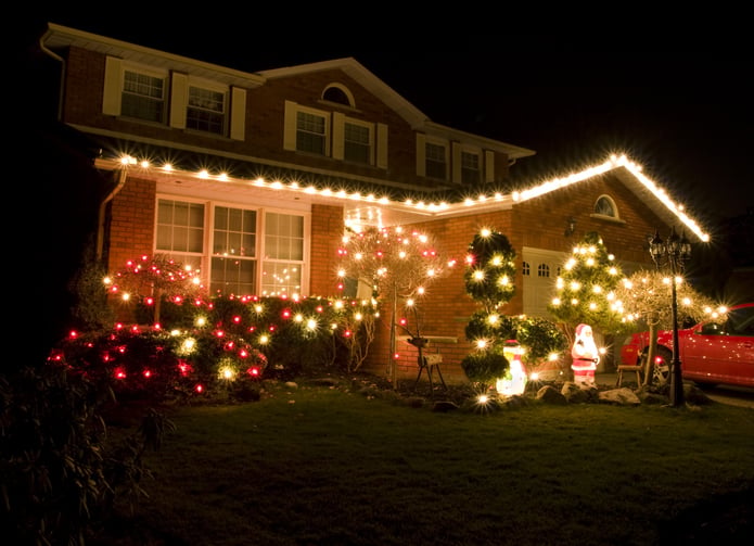 HumanisingMen's tweet photo. The Benefits of LED Christmas Lights: Efficiency, Safety, and Style for the Holidays https://t.co/UAq4XTo8D9 #EverydayLife #Christmasdecor #Christmaslights @goodmenproject https://t.co/ZNJq7cl7zr