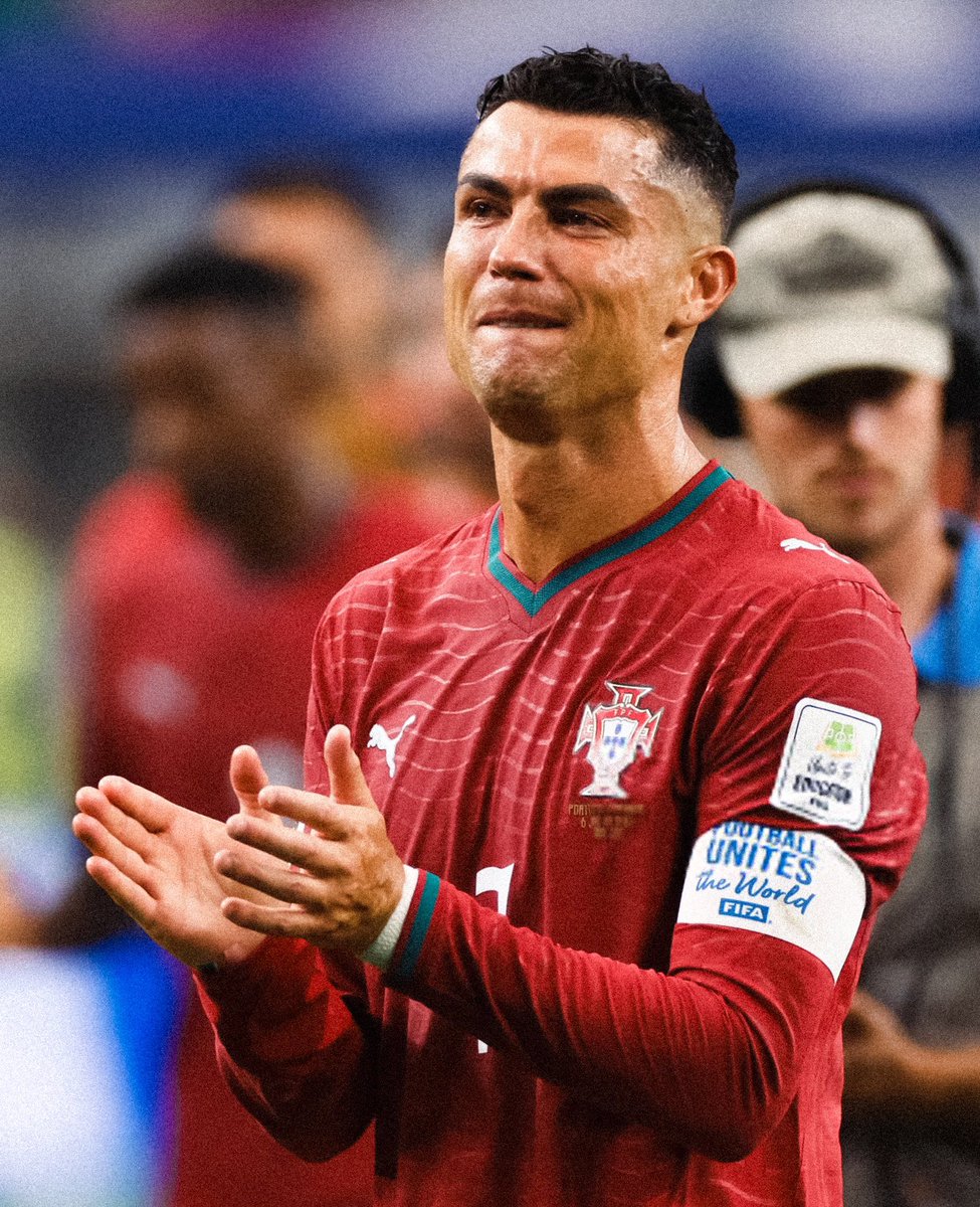 ousadiaemcampo's tweet photo. Acabou a história de Cristiano Ronaldo em Copas do Mundo e provavelmente na seleção portuguesa.

Uma lenda acaba de se despedir da maior competição do mundo sem o título. https://t.co/oUtc5WLPCa