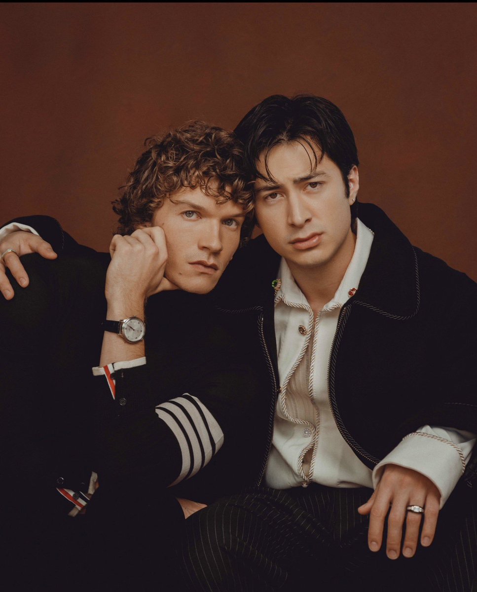hudsonwphotos's tweet photo. New outtakes of Hudson Williams and Connor Storrie for New York Times

via @hudconupdates_ https://t.co/hkXi3afrzx