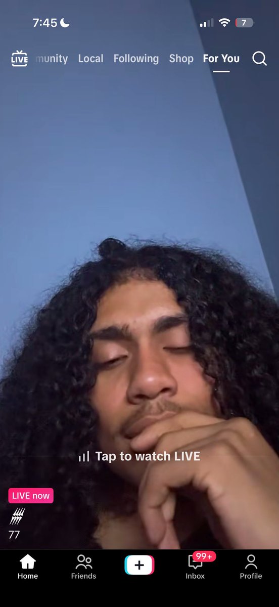 updatezzzzz's tweet photo. Sincere is out the villa as he is seen on a live stream #LoveislandUSA https://t.co/OWUU4kyJbA