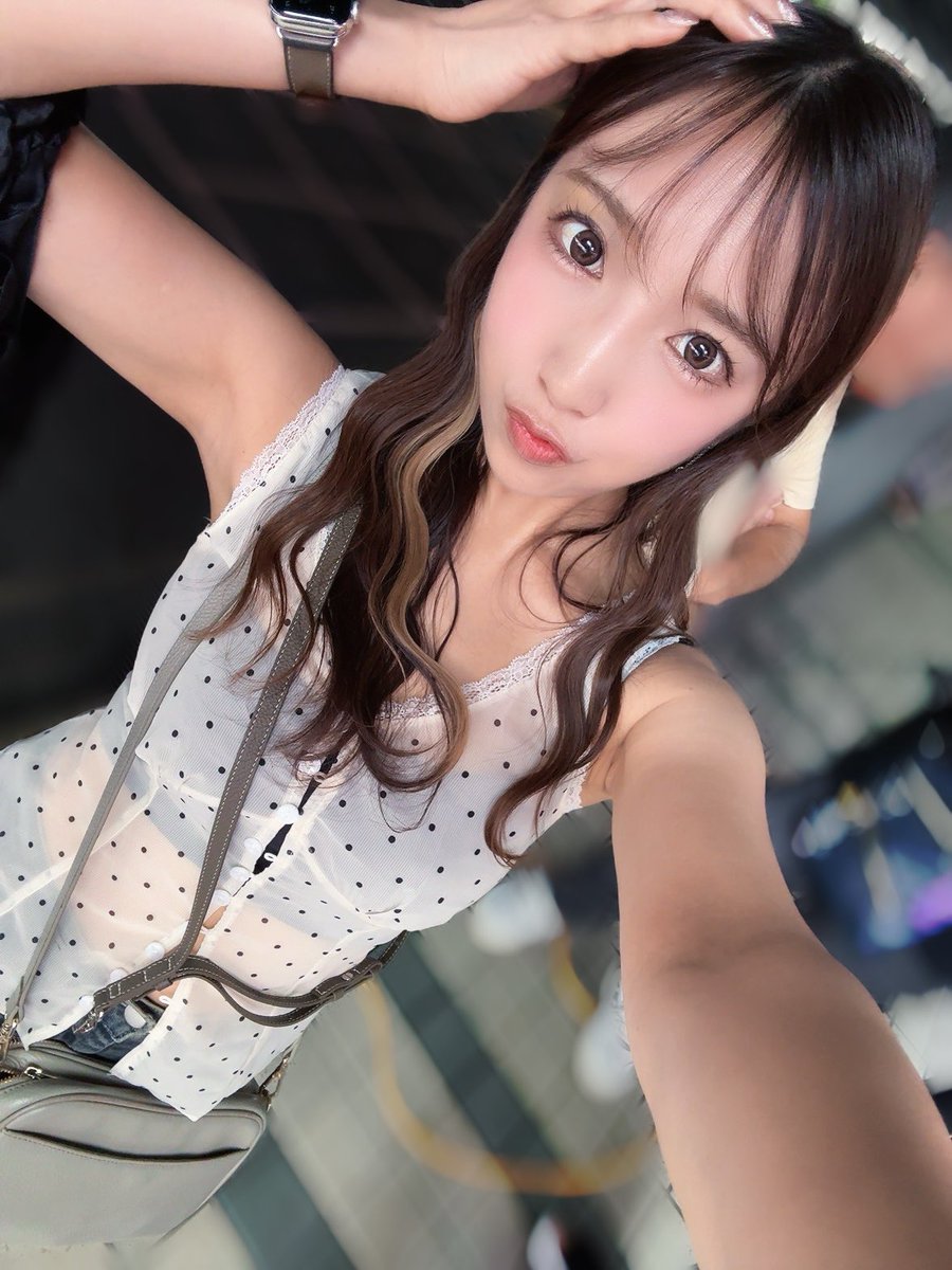 akane1108akane's tweet photo. ［メガコンコルド1111BLAZE店］さん
抽選275ほどだったかな？
私は166でまずまず

新台はお預けして・・・
アレいくかな！！＼( 'ω')／！！

朝からワイワイ💖
フォロワーさん達超良番の人もいてうらやま〜っ https://t.co/shvLQ8fzAv