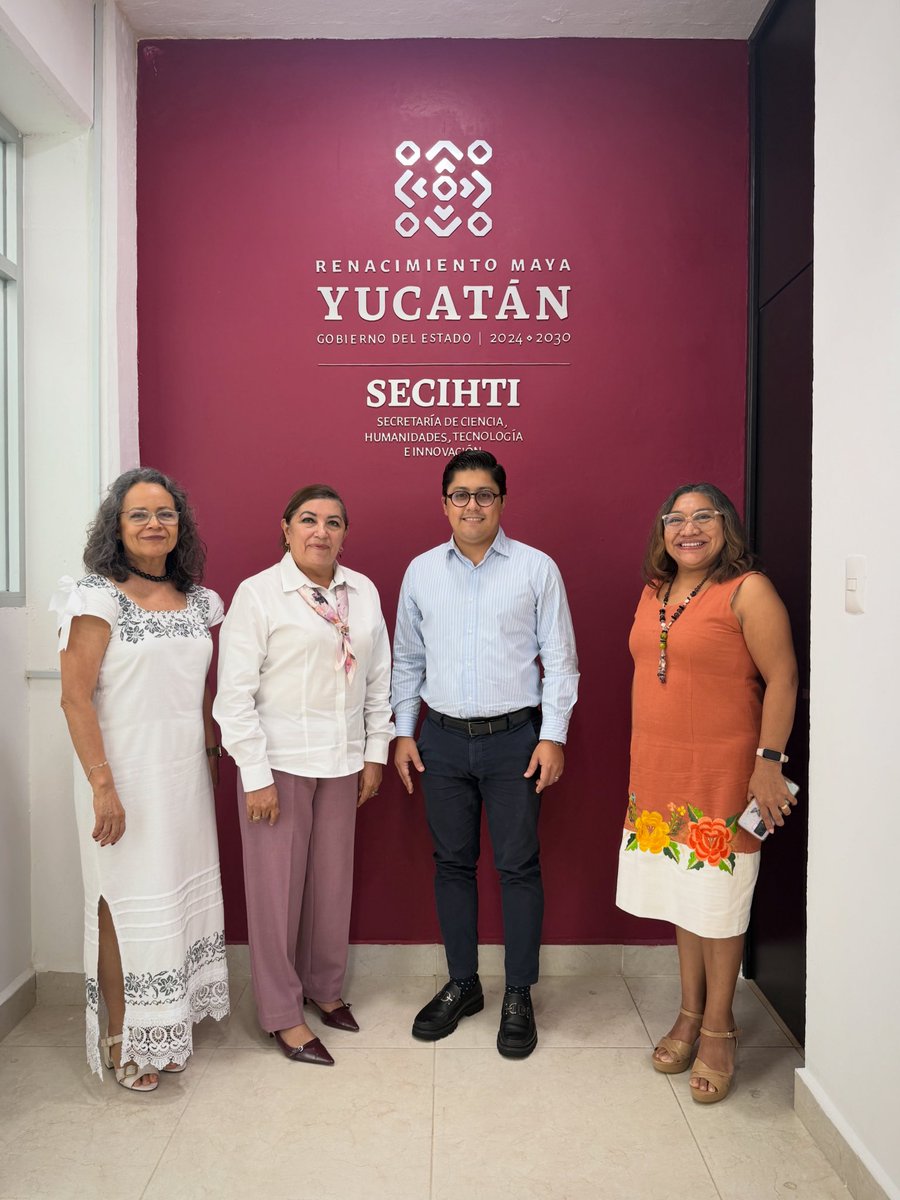 cristopher35's tweet photo. 🙌 Cooperación que impulsa el futuro ✨

Sostuvimos una reunión de trabajo con la Dra. Mirna Alejandra Manzanilla, de SECIHTI Yucatán, para fortalecer la colaboración y dar seguimiento a acciones y proyectos en beneficio de nuestra región.🙌 https://t.co/4T6gLW3wNL