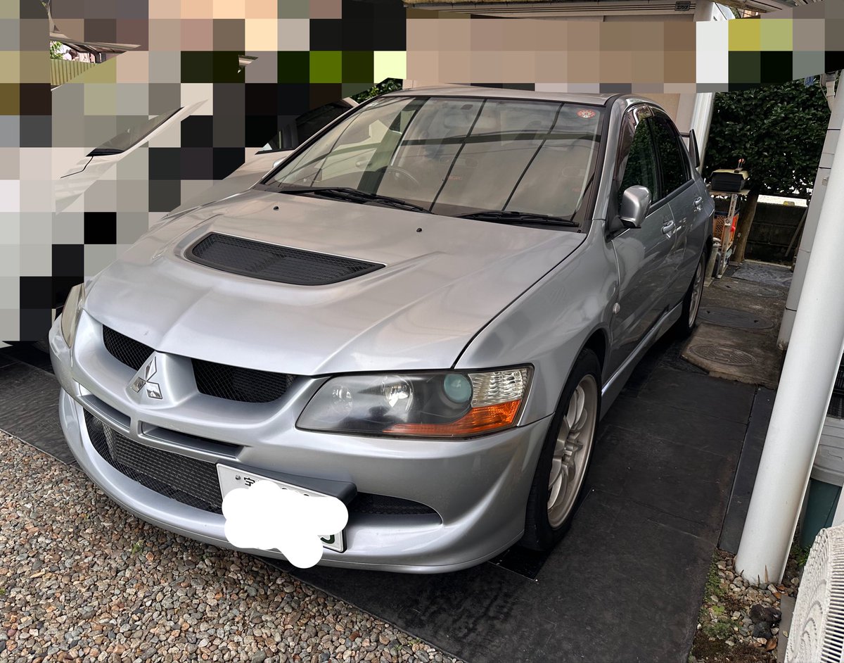 WSibuo57515's tweet photo. エボ8MRを近所のおじいちゃんに買わないかって言われて流石に心揺らいでる
あまり詳しくないけどかっこええ https://t.co/ieUrkjxHVc