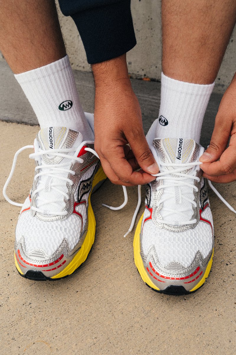 ChefDoomy's tweet photo. This is now Saucony’s best lifestyle model offering. https://t.co/6adnkBs7Cl